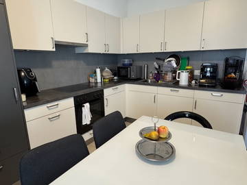 Homestay Rochefort 660109-9