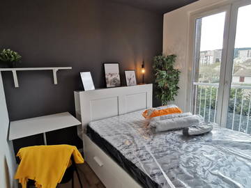 Unterkunft beim Gastgeber zur Miete in Salon-De-Provence - Foto 1 : Schlafzimmer-1