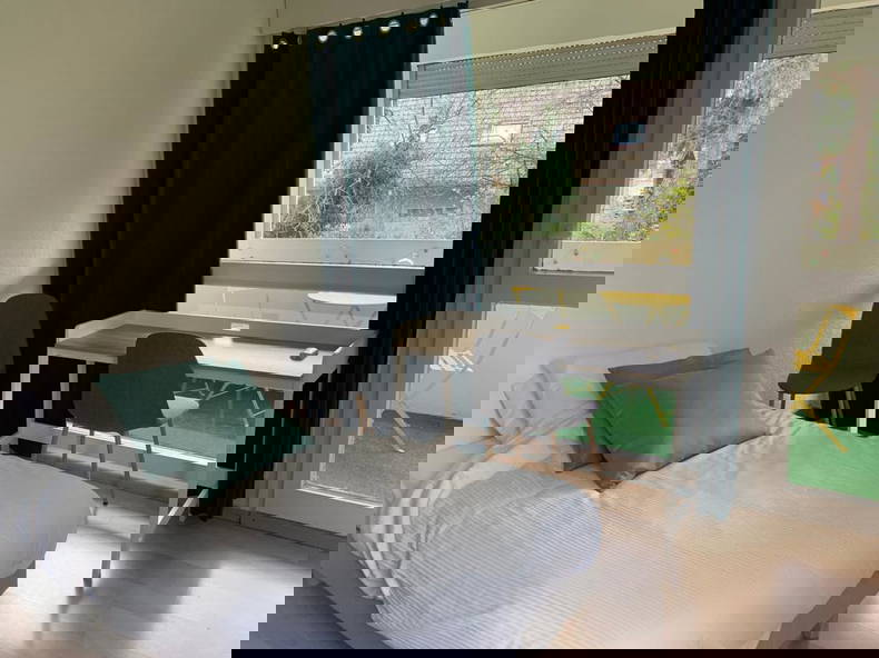 Colocación Ferney-Voltaire 253270-2