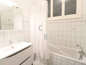 Colocation à louer à Nancy - salle de bain-9
