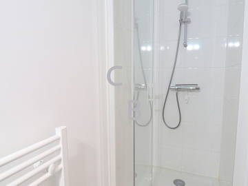 Colocation à louer à Nancy - salle de bain-12