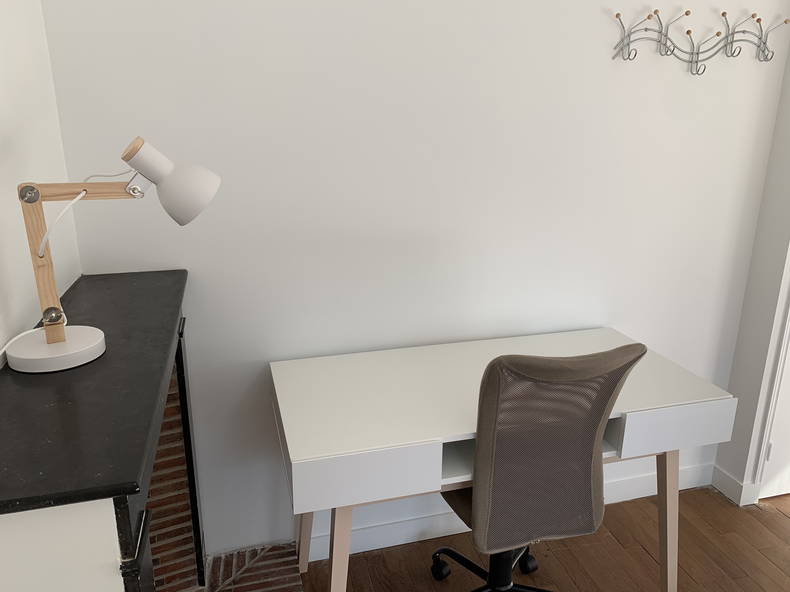 Kolokacja Villeneuve-le-Roi 250173-2