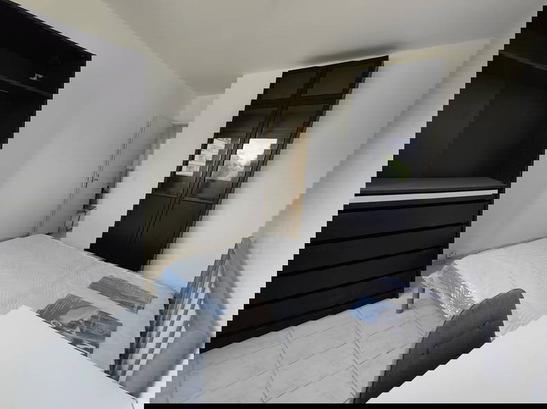 Kolokation Pontoise 547825-2