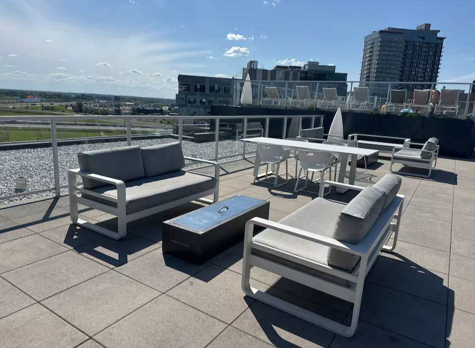 Collocazione Brossard 604912