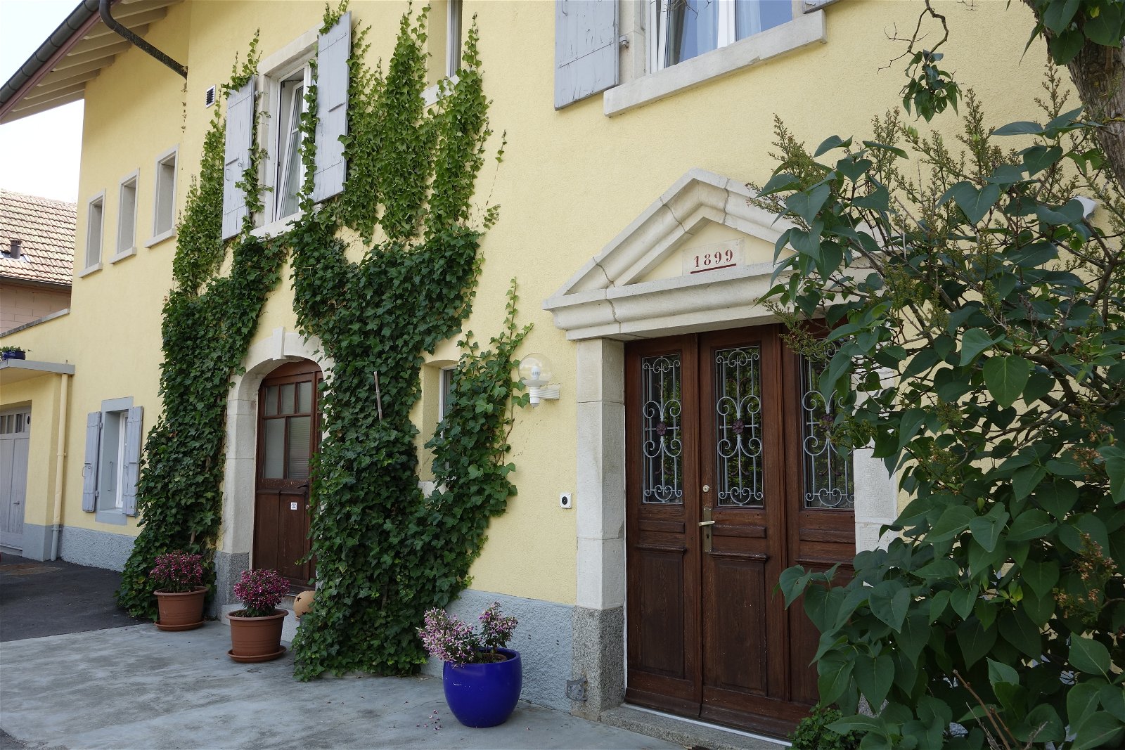 Hospedagem Em Casa De Família Bevaix 107517