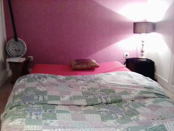 Roomlala | Bied woonstel om te deel, een slaapkamer beskikbaar vir meisie