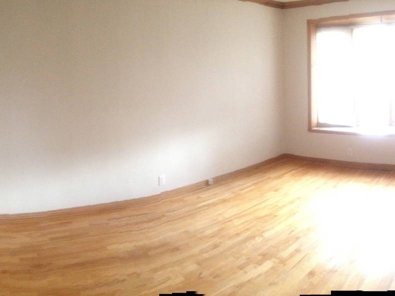 Homestay Laval 169964-5