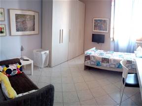 Big Cozy SINGLE ROOM Close To Itcilo Unicri