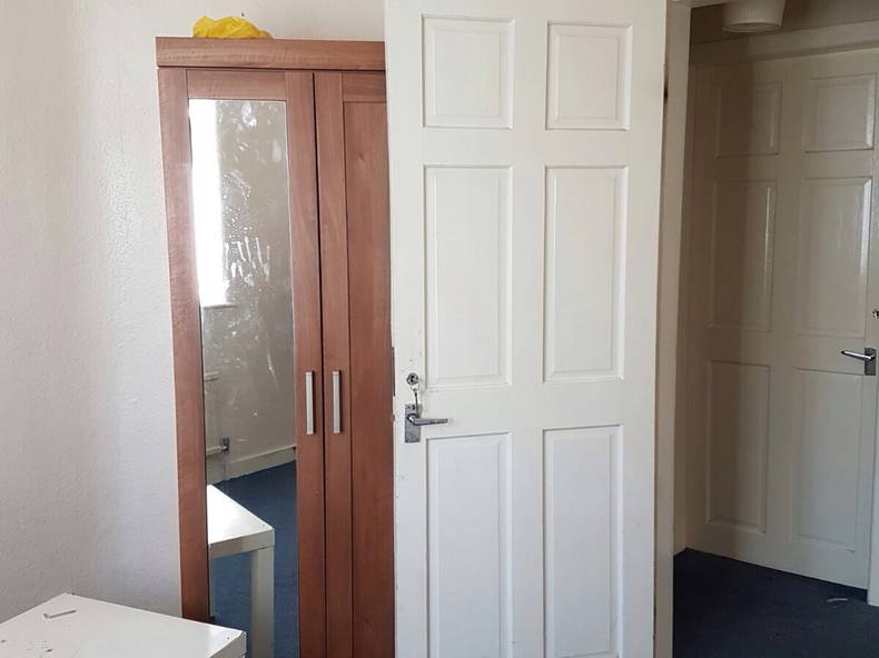 Colocation England 164143-1