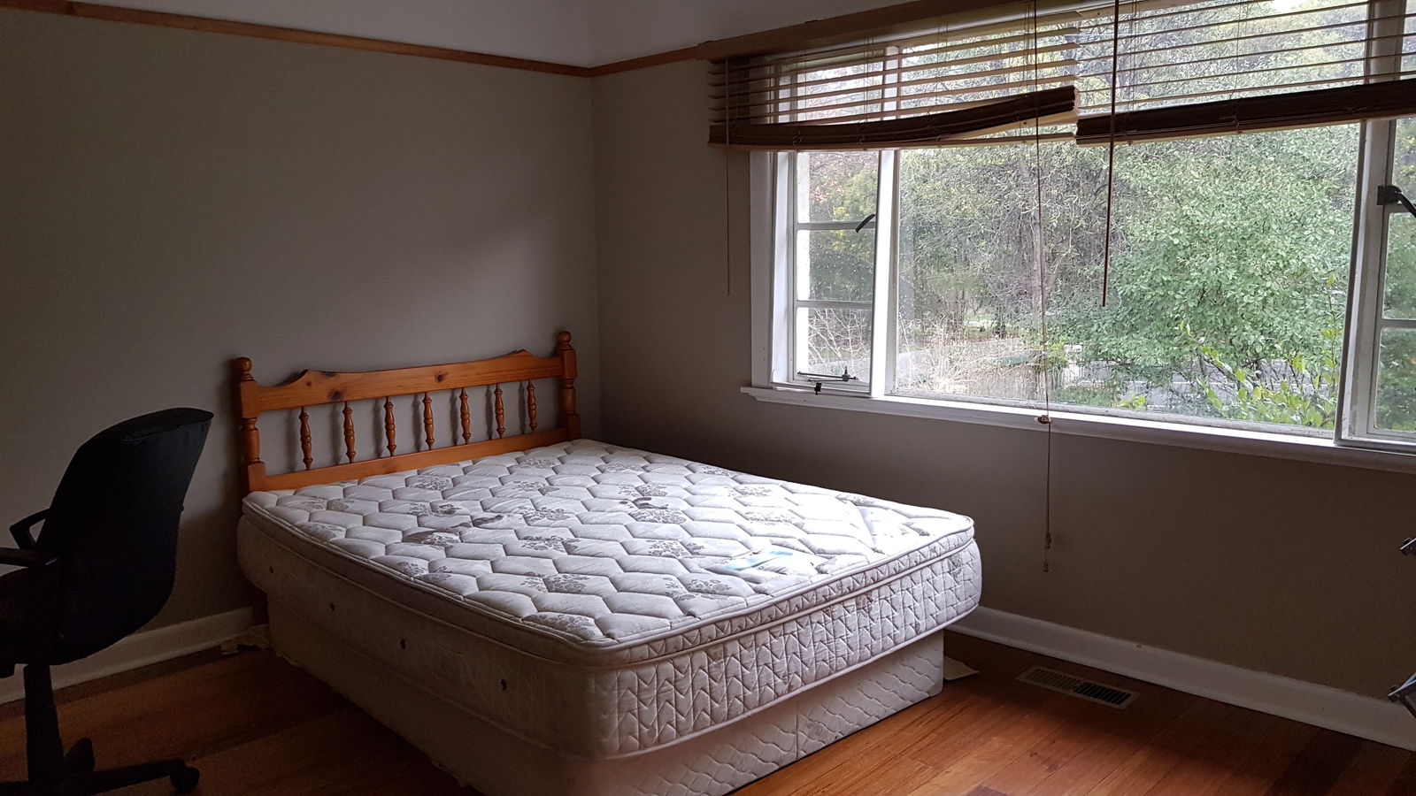 Quedarse En Casa Box Hill South 212837