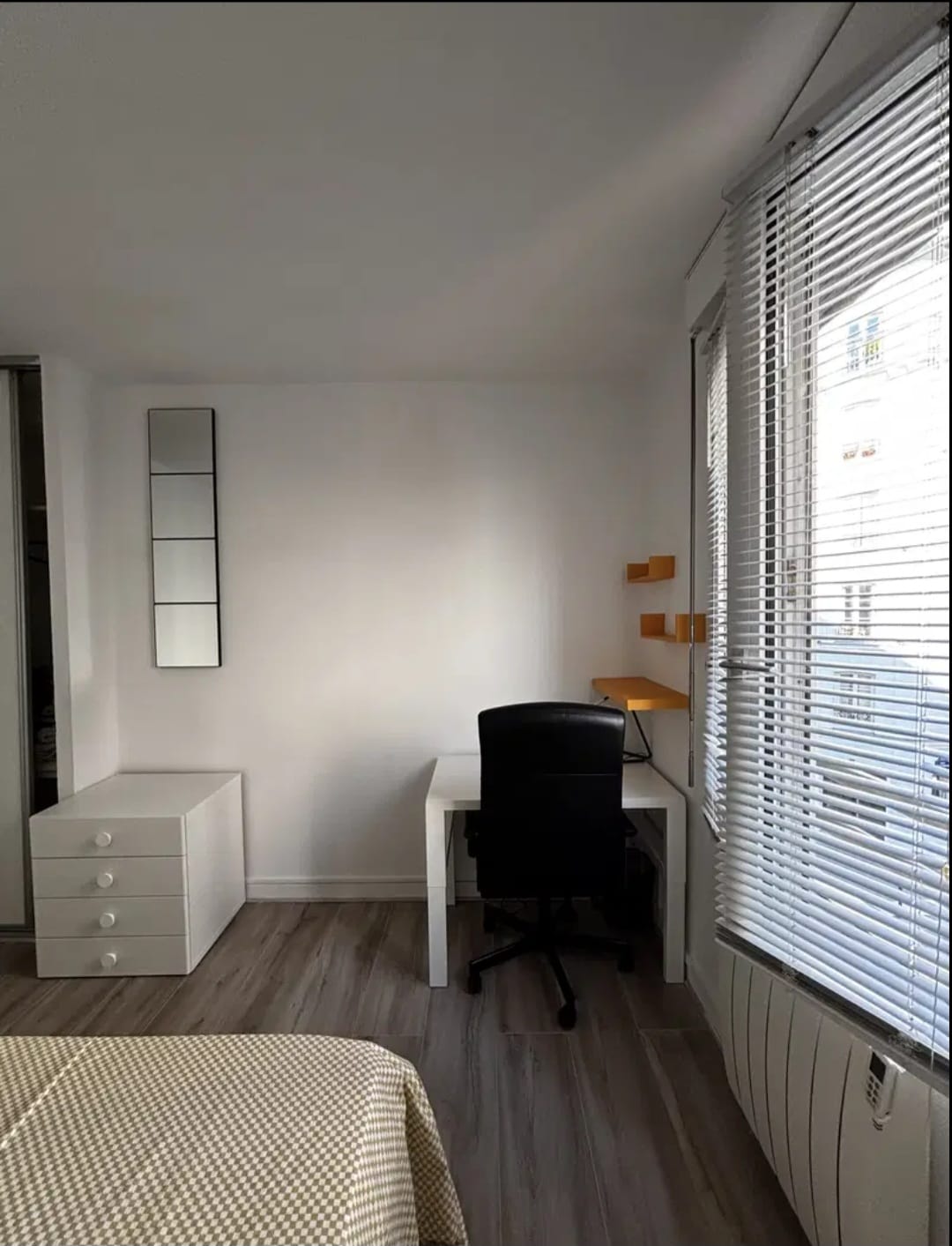 Homestay Paris 671978