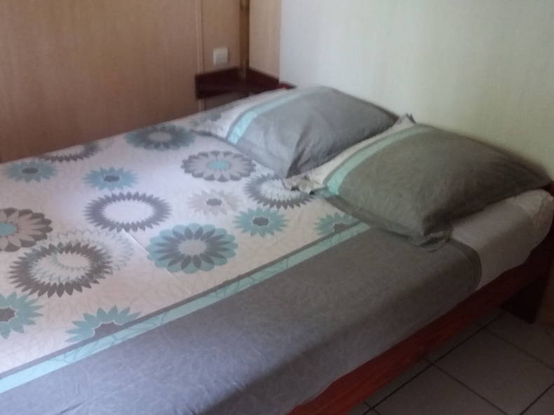 Entire Home Sainte-Anne 227972-1