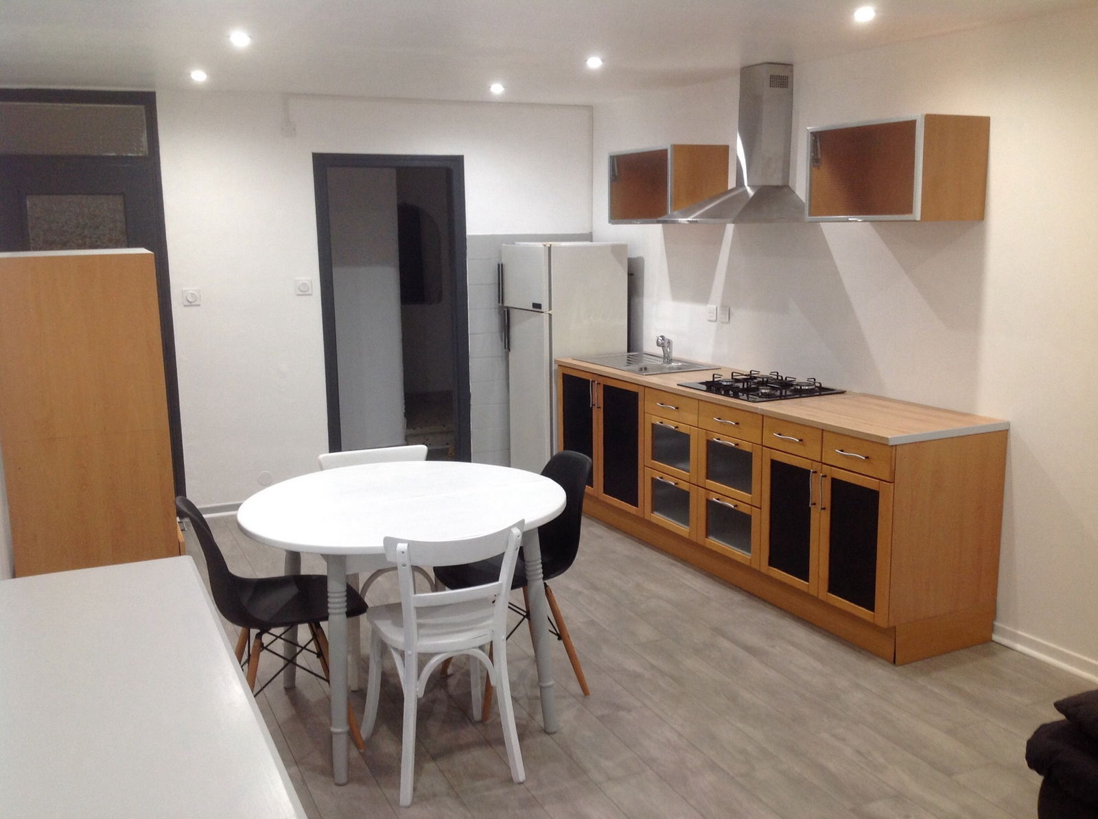 Unabhängiges Studio Bompas 214952