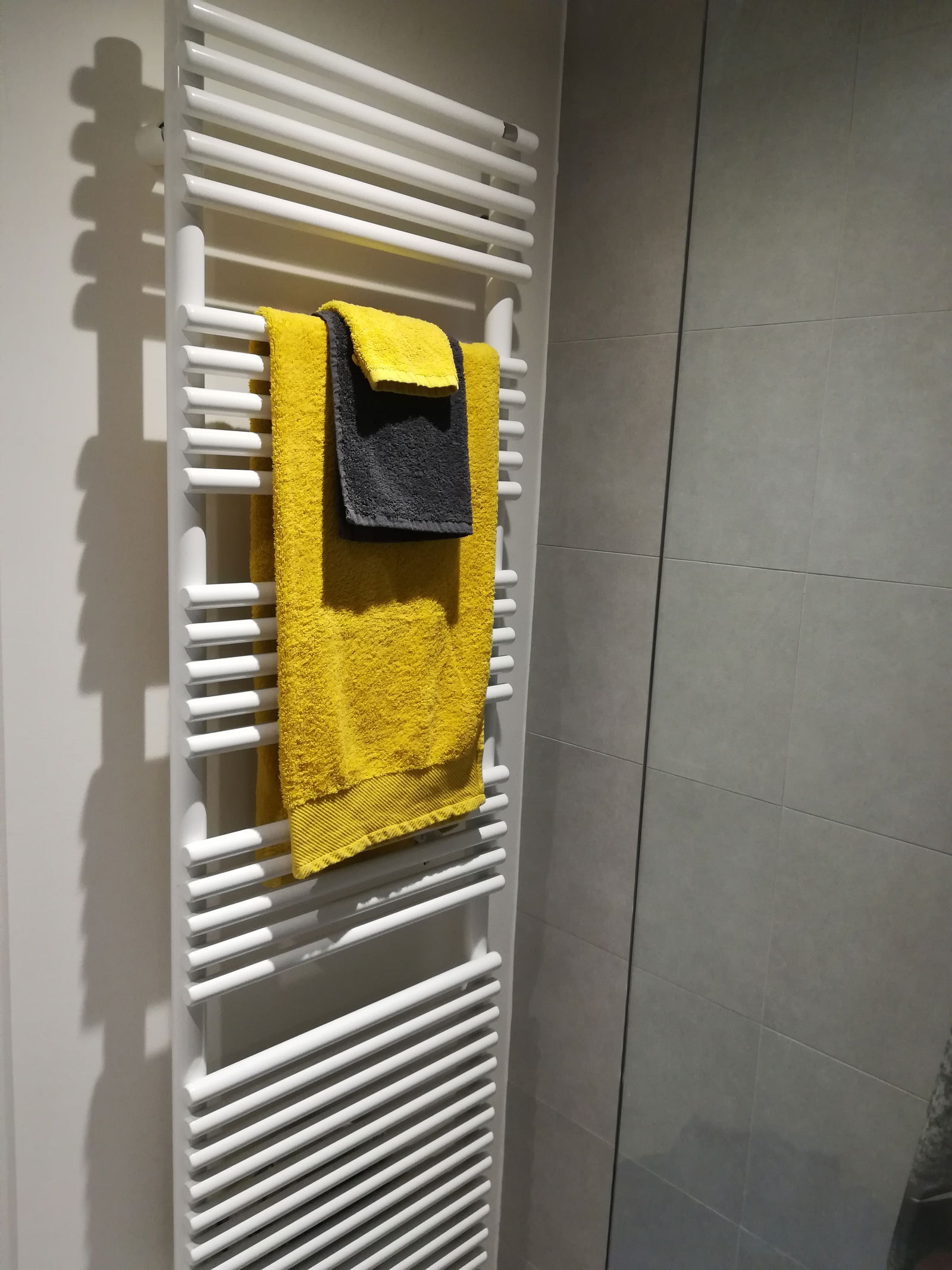 Quedarse En Casa Court-St.-Étienne 229705