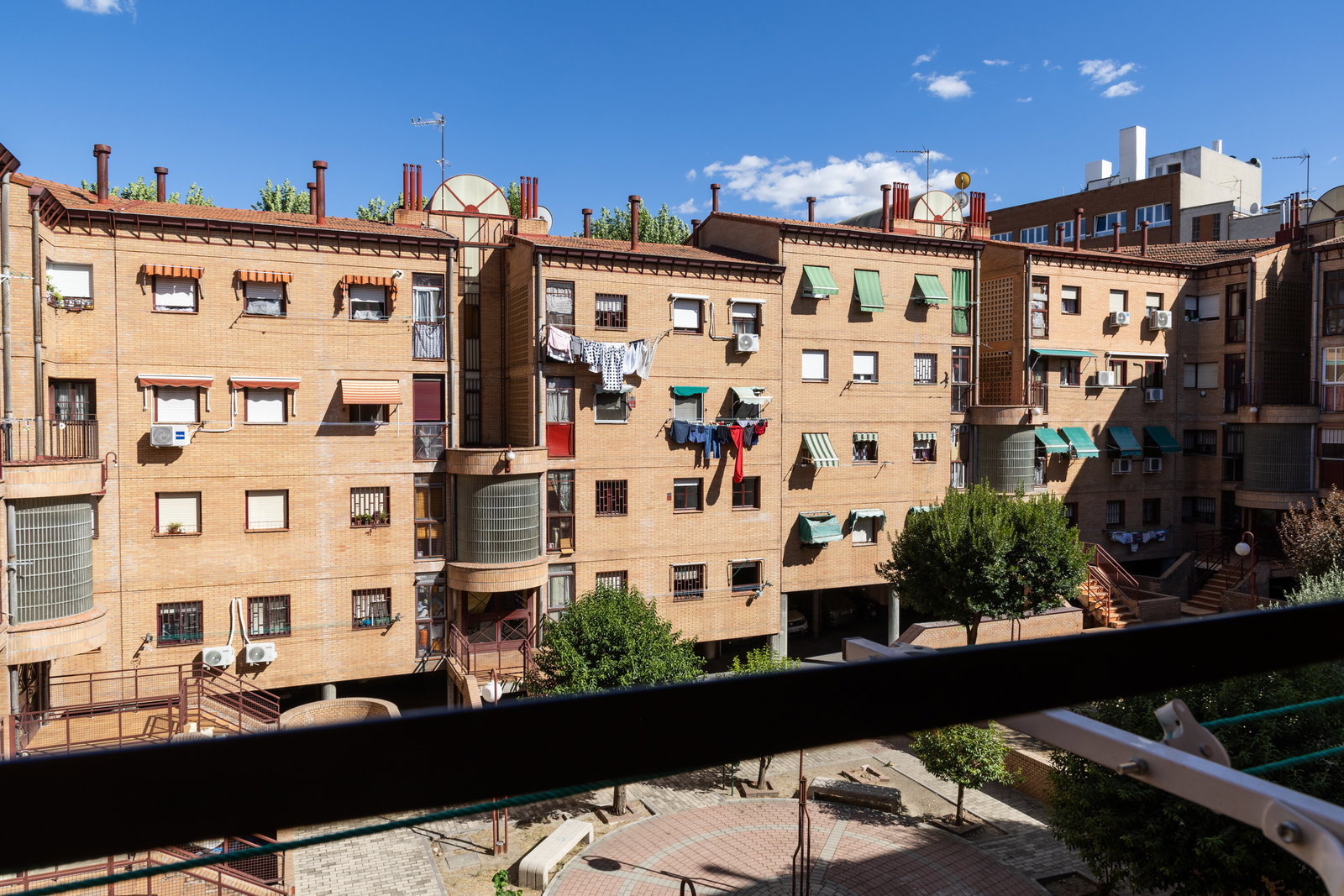 Habitación En Casa Del Anfitrión Madrid 666636