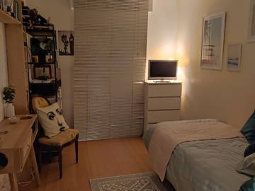 Roomlala | Bonita Habitación Solo Para Mujeres