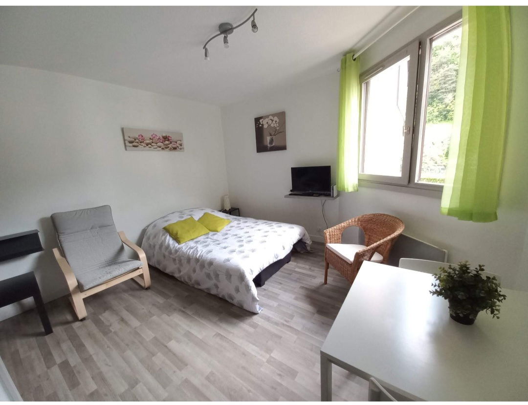 Estudio Independiente Saint-Martin-d'Uriage 184300