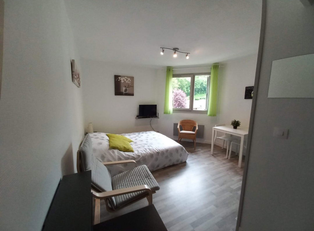 Estudio Independiente Saint-Martin-d'Uriage 184300