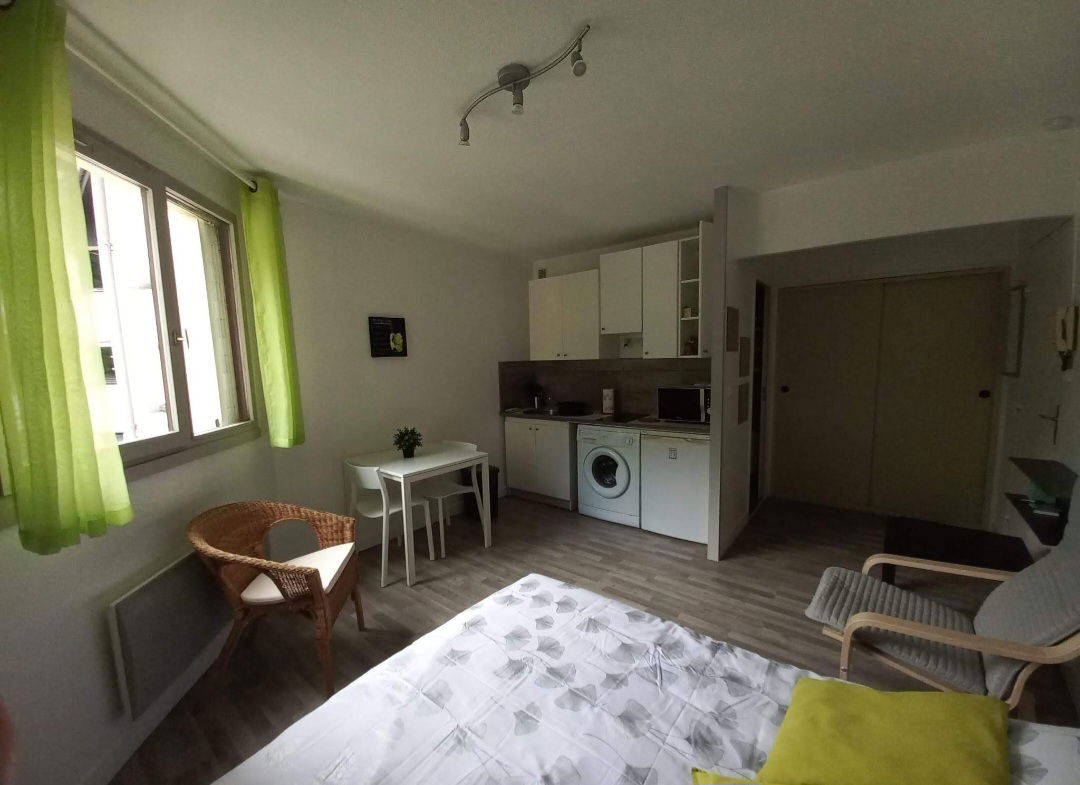 Estudio Independiente Saint-Martin-d'Uriage 184300