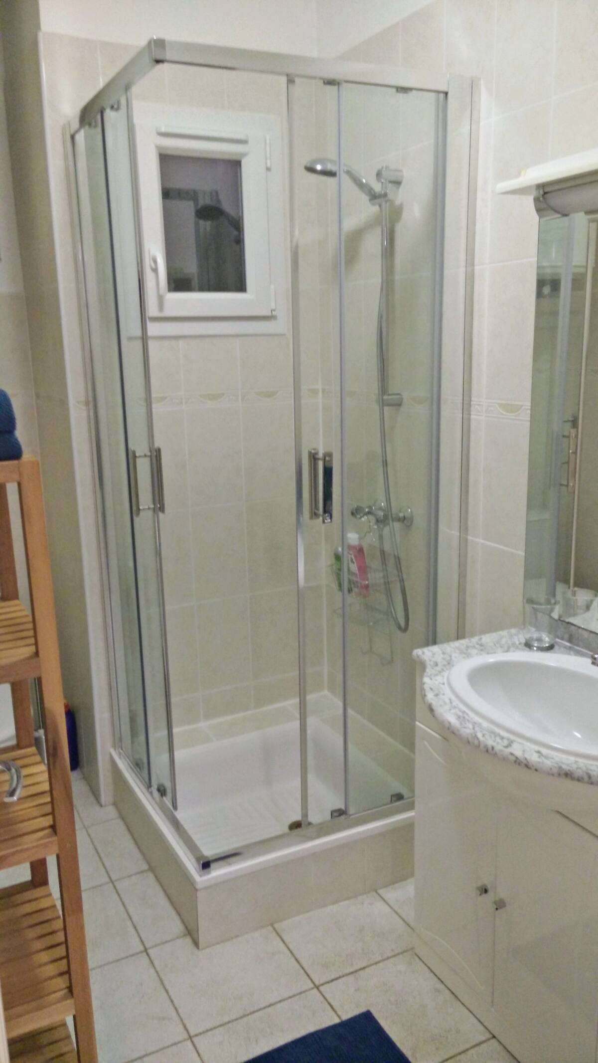 Estudio Independiente Vallauris 263737