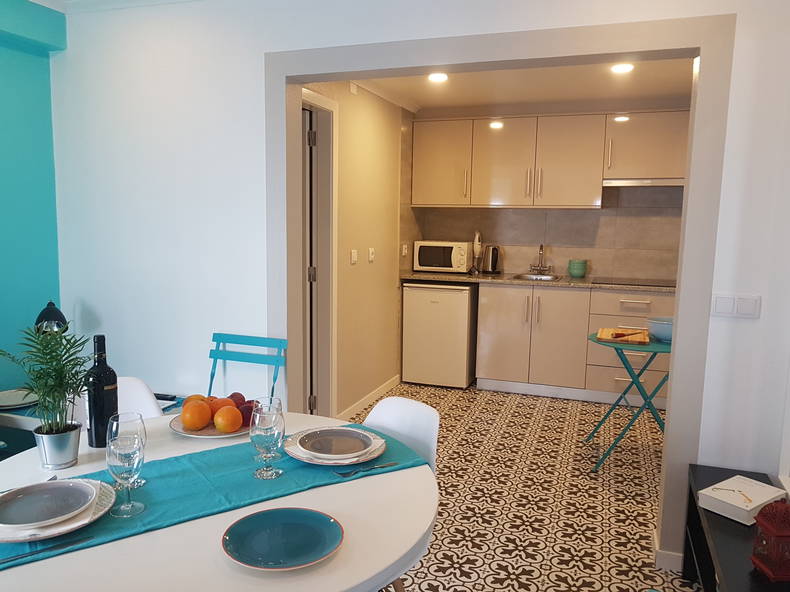 Toda La Casa Ferrel 223578-5