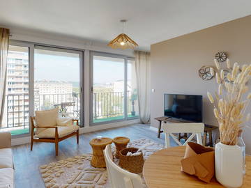 Roomlala | Bright 3 Bedroom Shared Apartment - Brisout - ROUEN