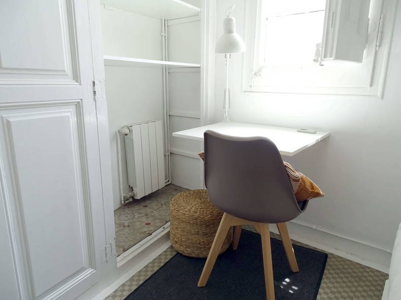 Homestay Barcelona 225434-5