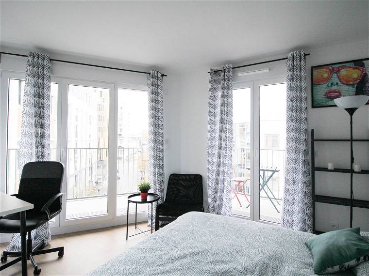 Homestay Clichy 240830-1