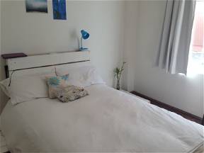 Bright Furnished Room - Shared Apartment