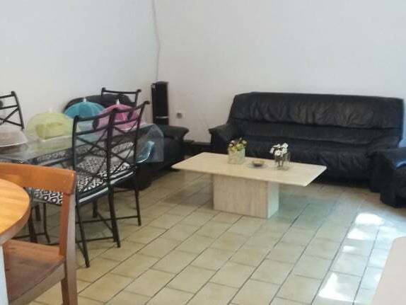 Quedarse En Casa Seraing 255996-2