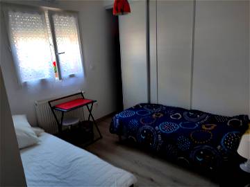 Roomlala | Bright Room Possibility To Access The Terrace