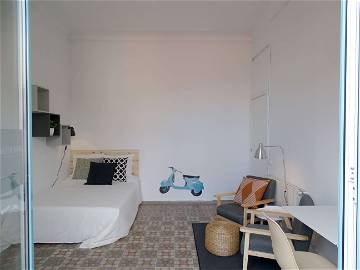 Homestay Barcelona 225431-5