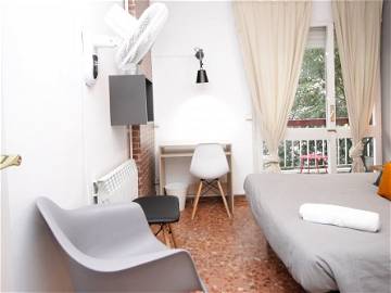 Room For Rent Barcelona 213754