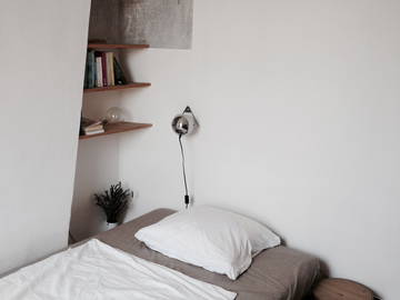 Roomlala | Bright studio in the city center