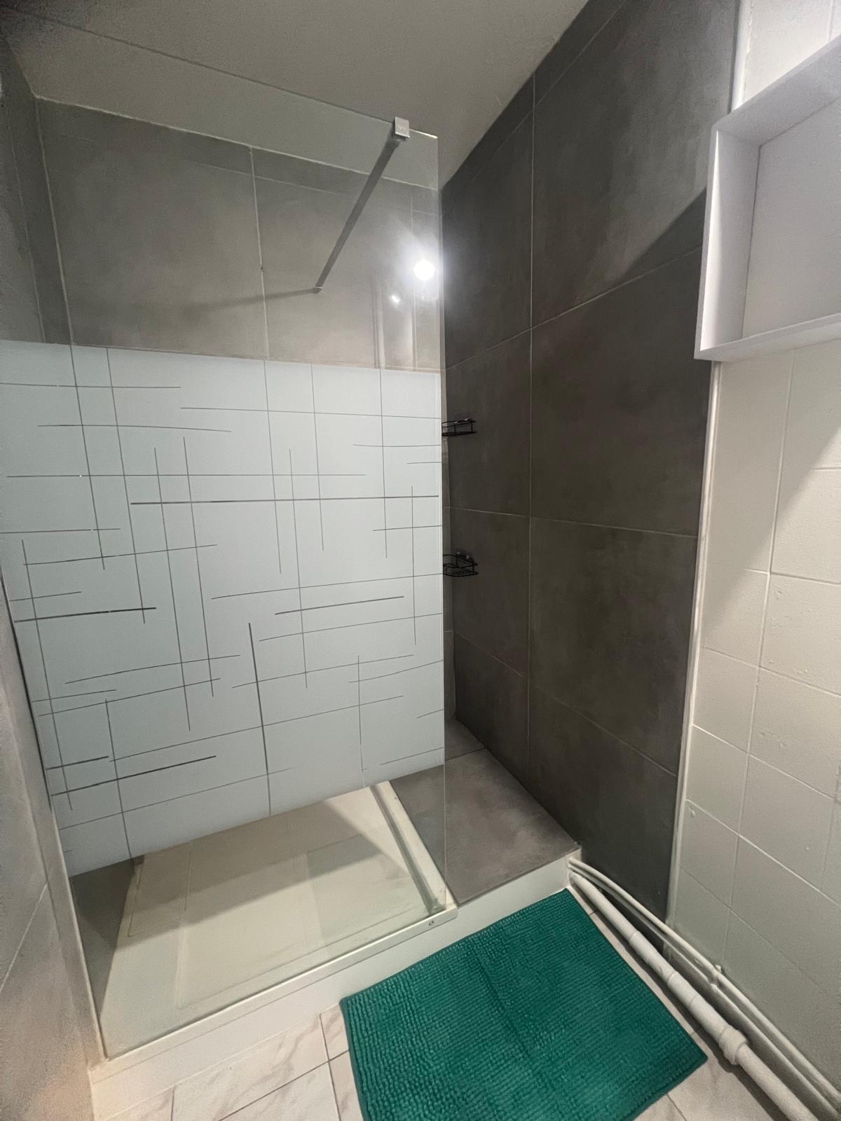 Colocación Grenoble 422577