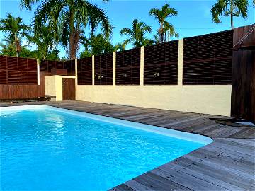 Roomlala | Bungalow de 38 m² con piscina