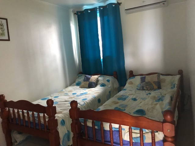 Ganzes Haus Sainte-Clotilde 249757-3