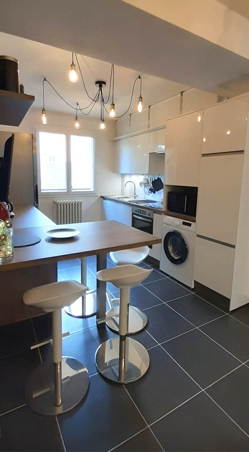 Colocación Lyon 662858