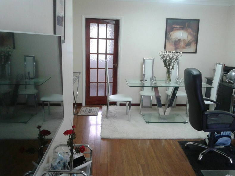 Homestay Slough 35372-3