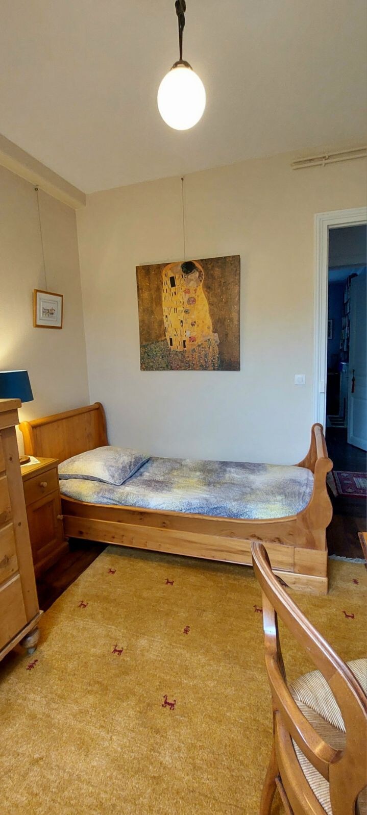 Homestay Le Bourget 670049