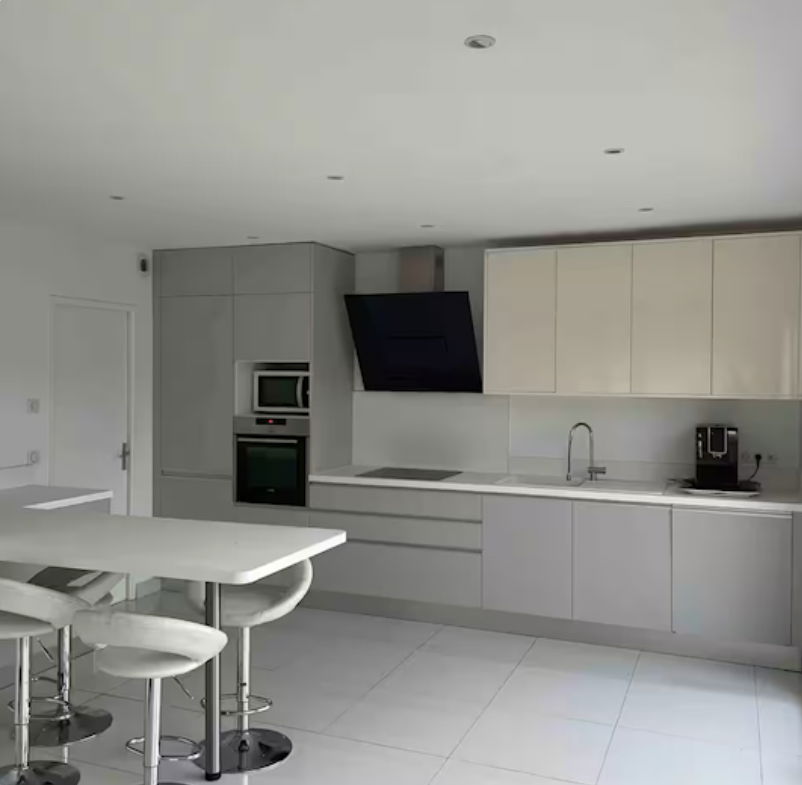 Kolokasie Émerainville 487024