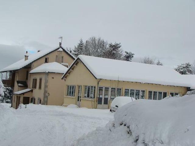 Estudio Independiente Le Chambon-sur-Lignon 41054