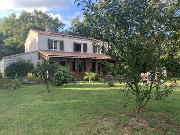 Chambre À Louer Corcoué-Sur-Logne 242901