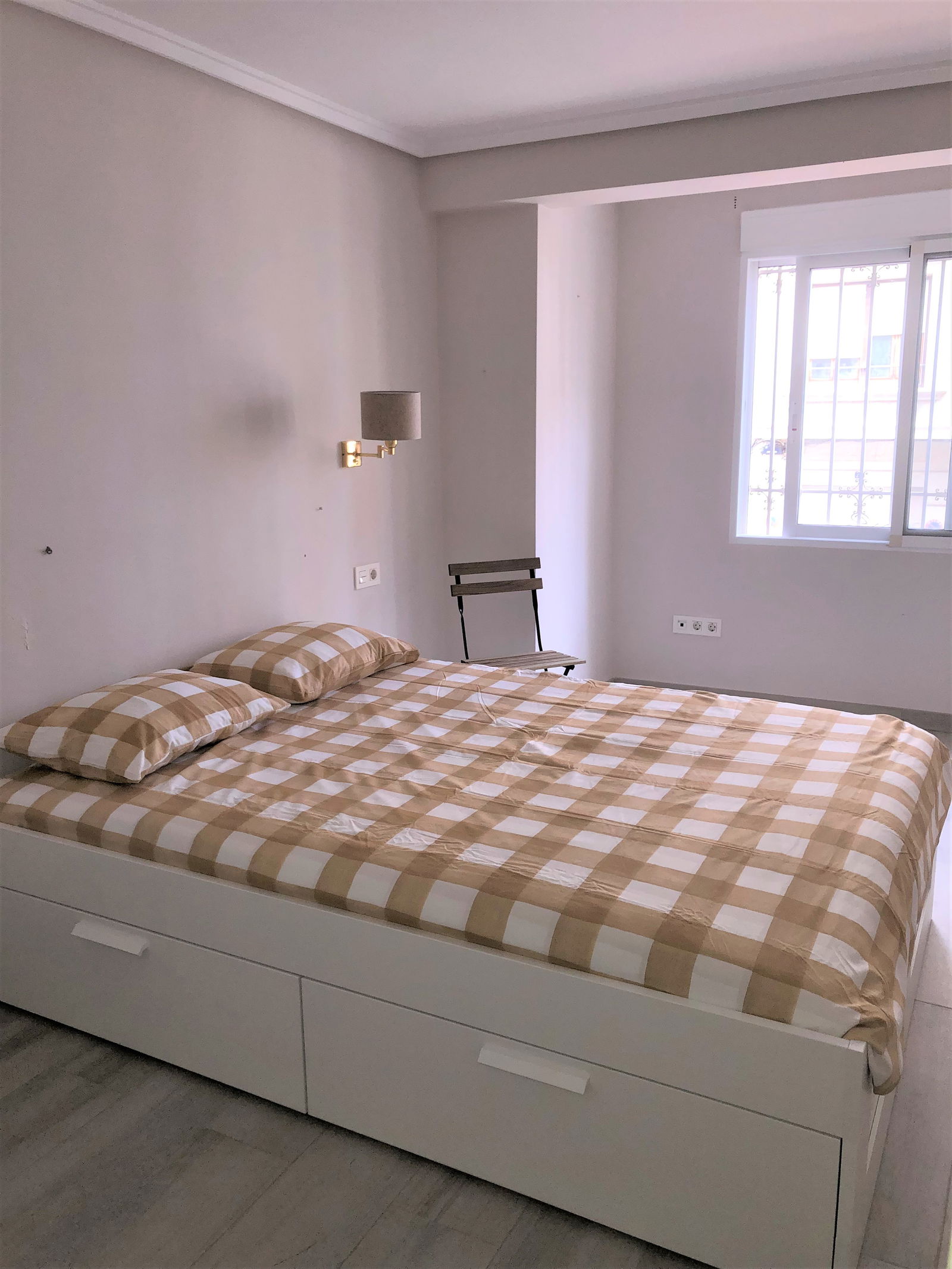 Itsenäinen Studio València 267037
