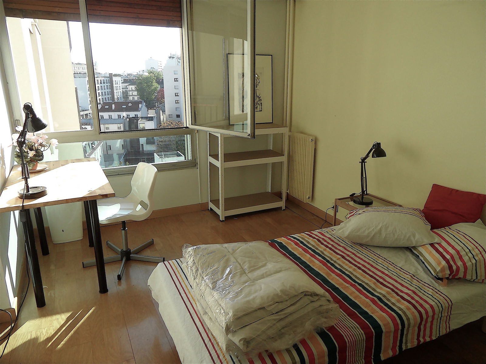 Homestay Paris 250326