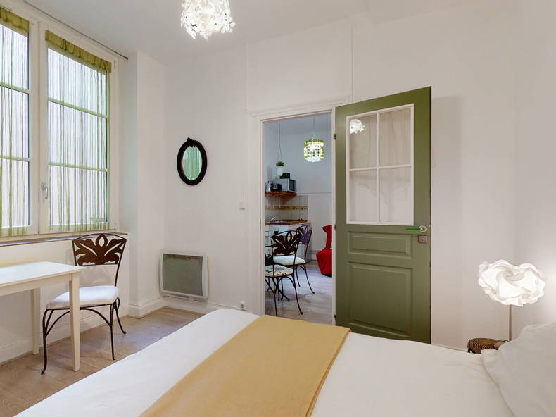 Cały Dom Lyon 180785-4