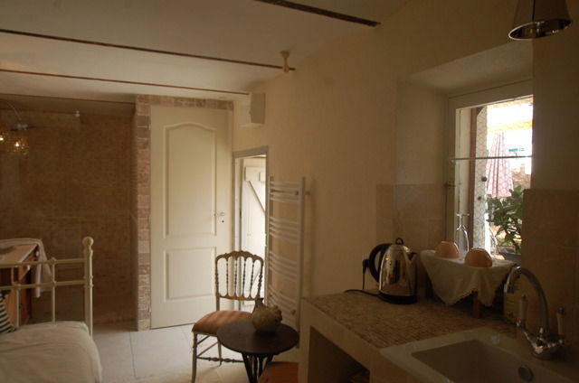 Hospedagem Em Casa De Família Cannes 18296