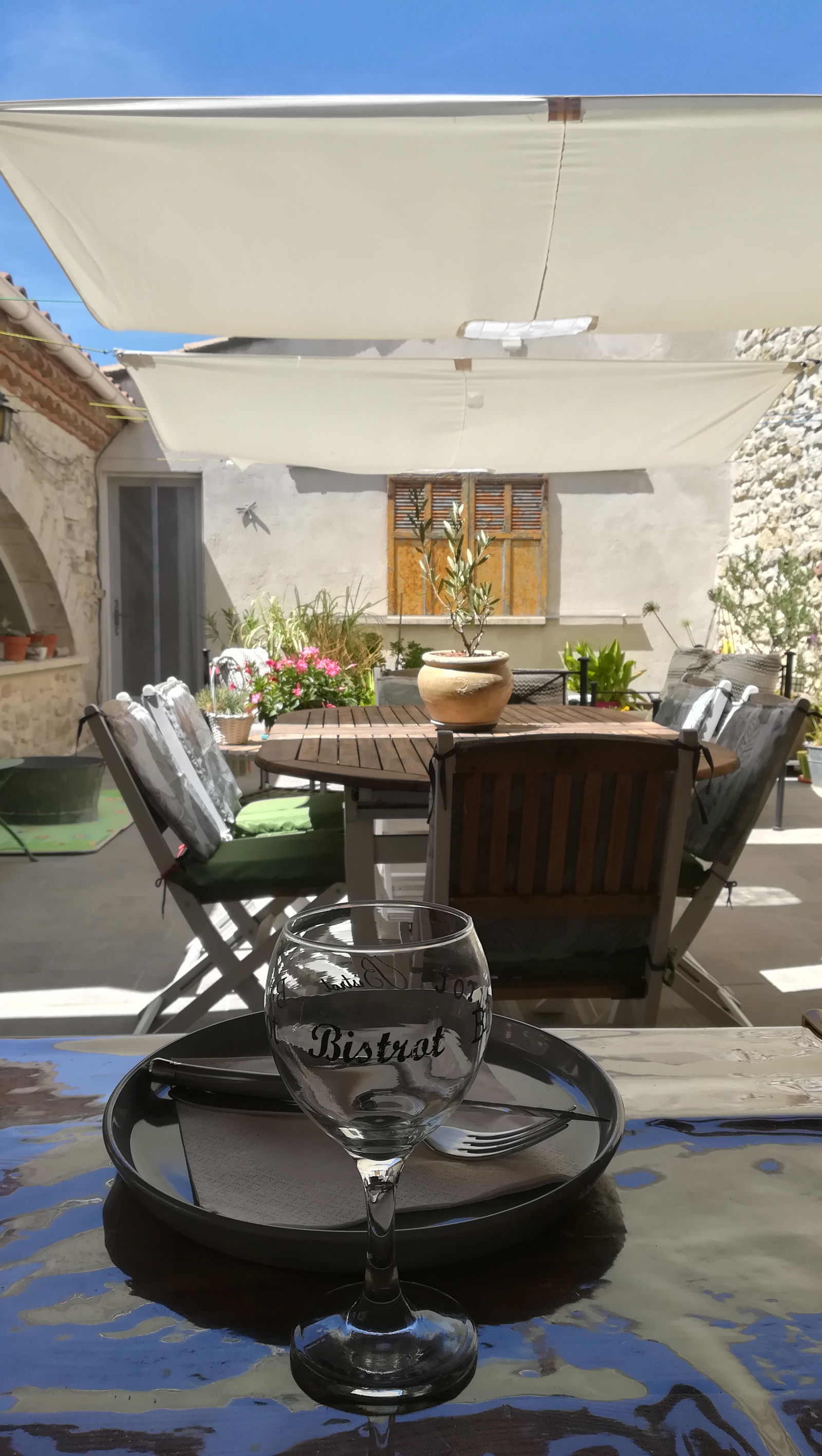 Habitaciones De Huéspedes Théziers 389605