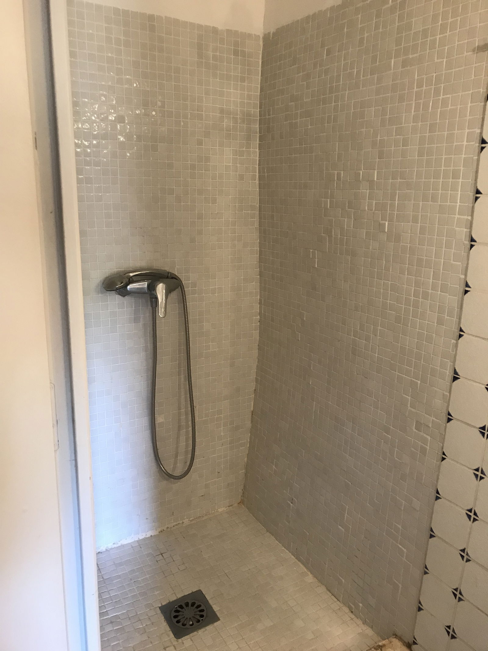 Famiglia Lambesc 229902