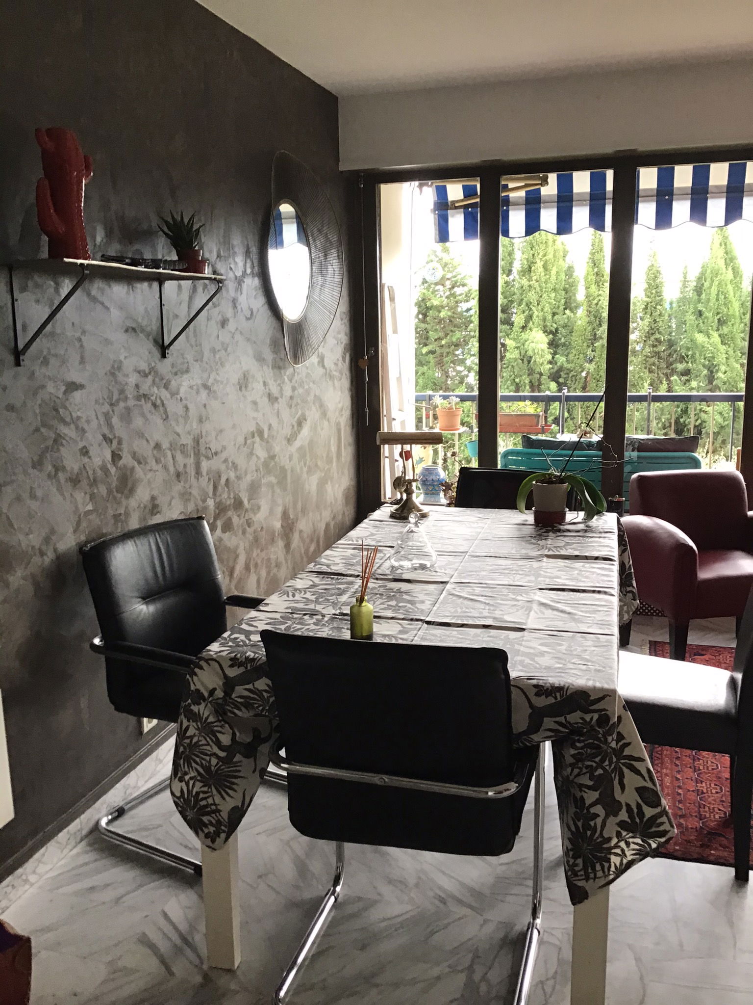 Famiglia Nîmes 230748